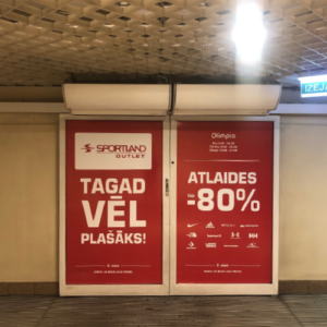 Stāvvietas B ieeja